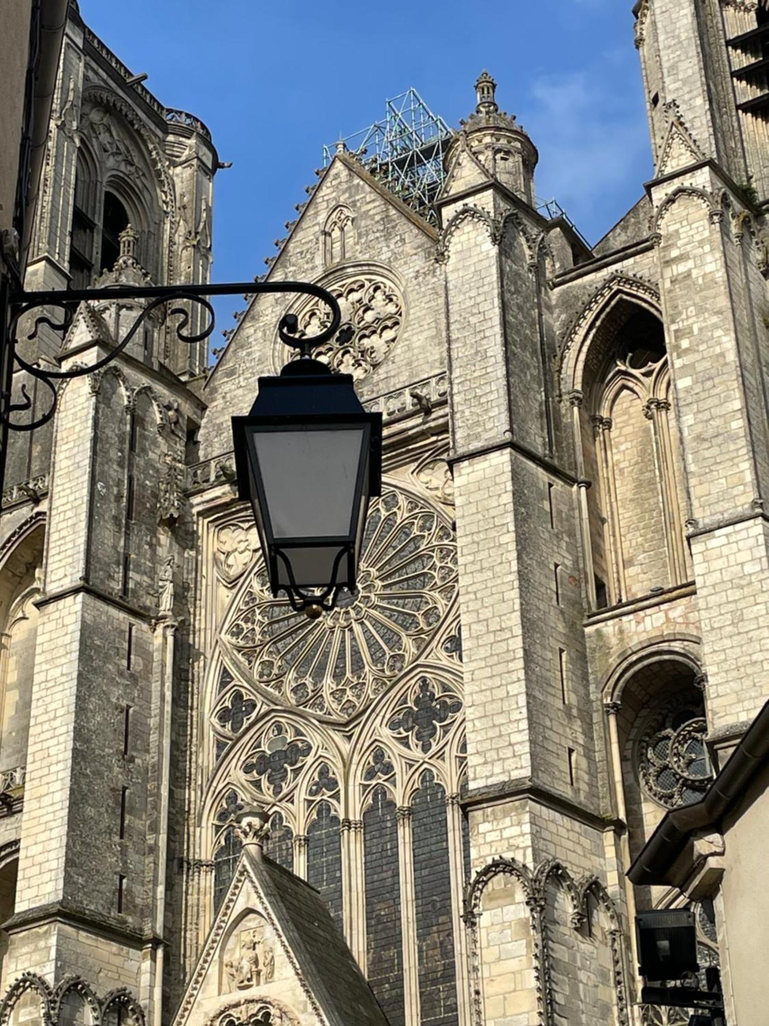 Belle Fontaine Hotell Bourges Exteriör bild
